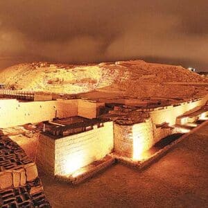 Huaca Pucllana by Night